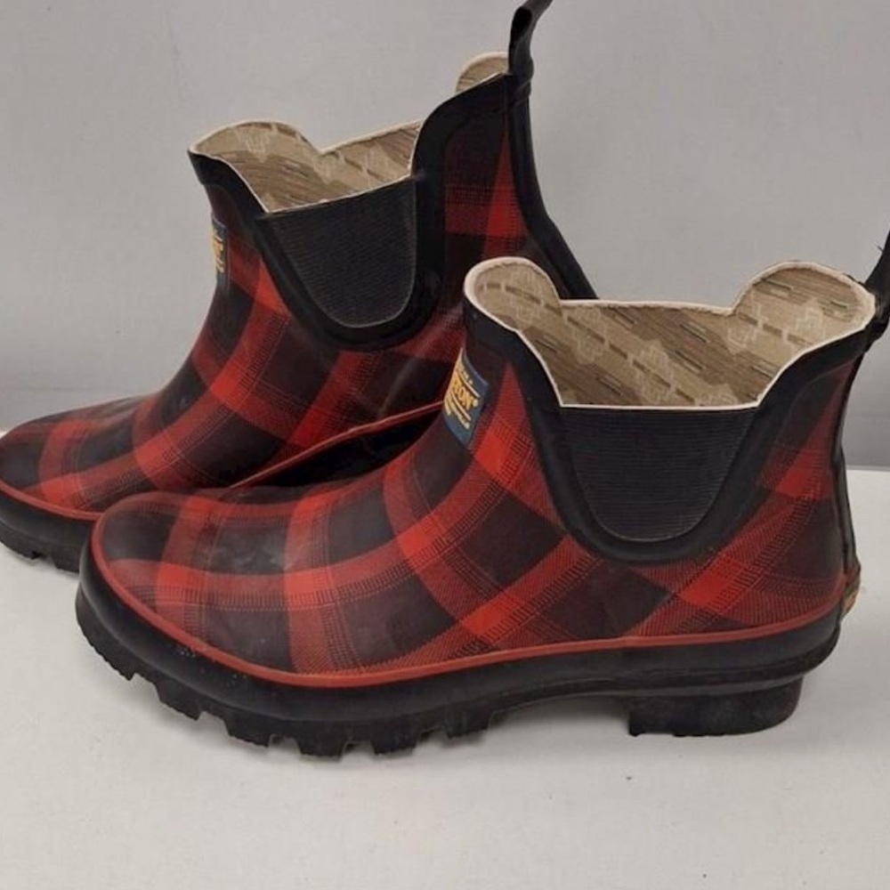 Pendleton Red Plaid Rubber Rain Boots Women’s Size 9 Waterproof Ankle Chelsea - Picture 2 of 4